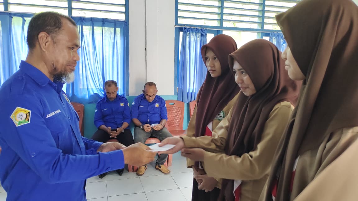 Penerimaan Rapor Semester Ganjil T.A 2025/2026