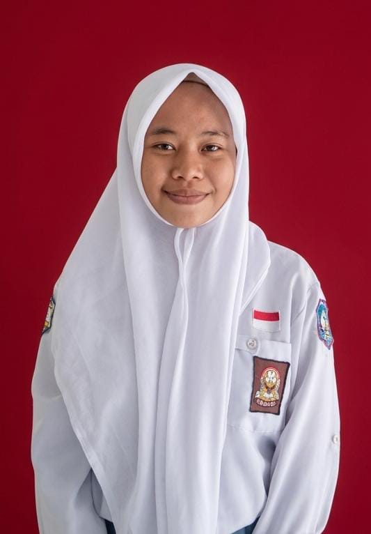 NAYLA LUTFIANA